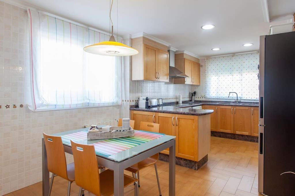 Casa En Valencia, Cerca De Golf, Playas, Moto Gp Ferienhaus *