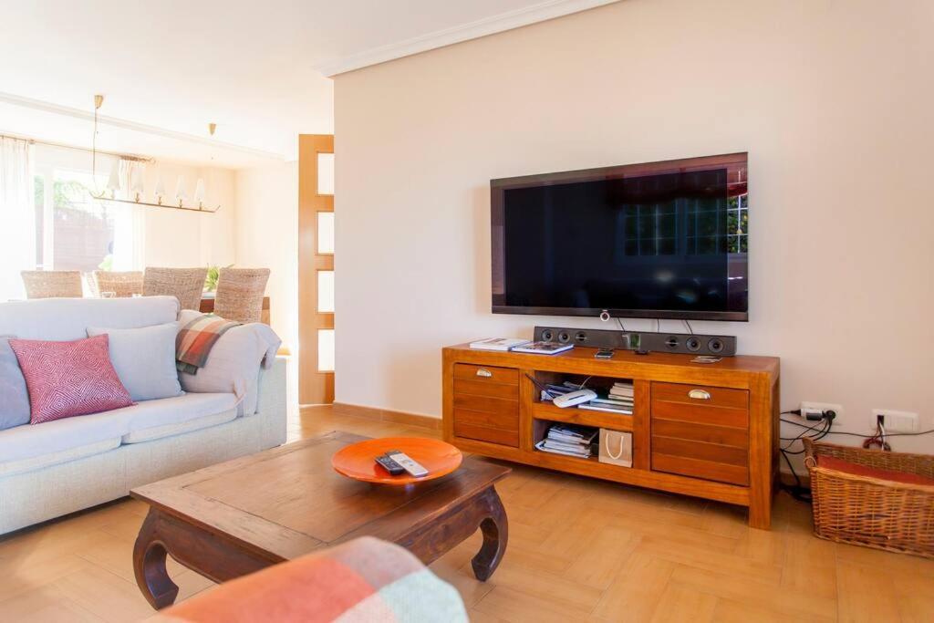 Ferienhaus Casa En Valencia, Cerca De Golf, Playas, Moto Gp *